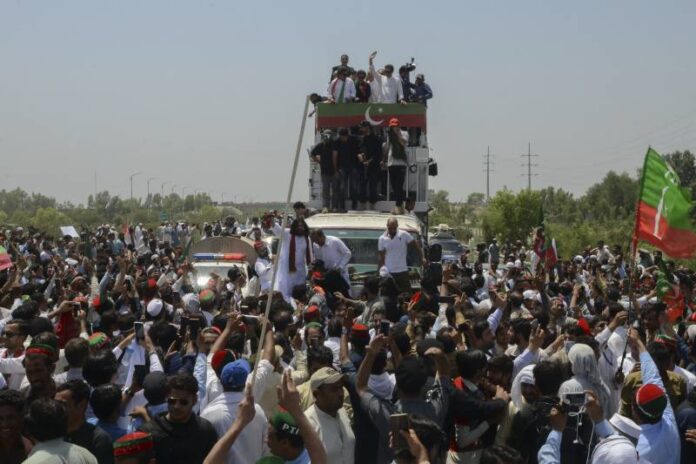 Haqeeqi Azadi March