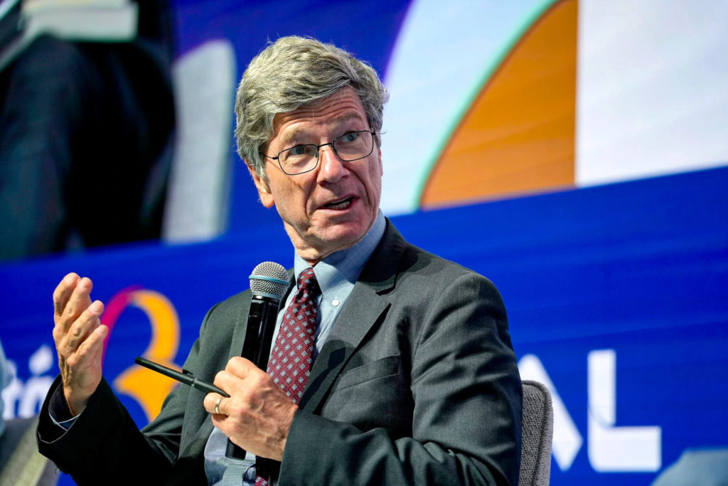 American anxiety that US power is waning around the world is driving tensions with China, according to Jeffrey Sachs. Photo: Bloomberg
