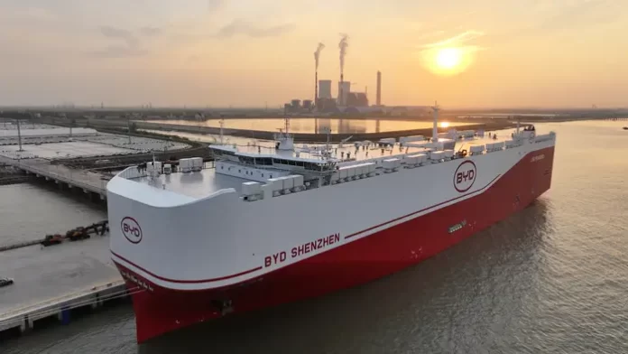 BYD Carries BYD on Waterwaves